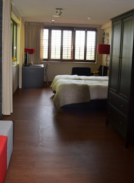 Bed & Breakfast Flowerzzz... Ρότερνταμ Εξωτερικό φωτογραφία